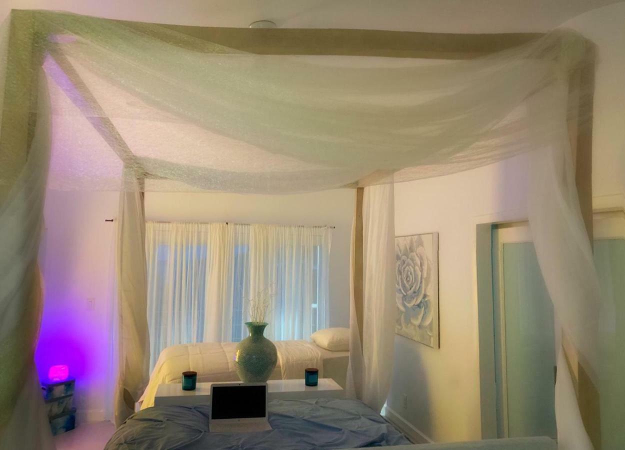 Mika'S Resort Governor's Harbour Luaran gambar
